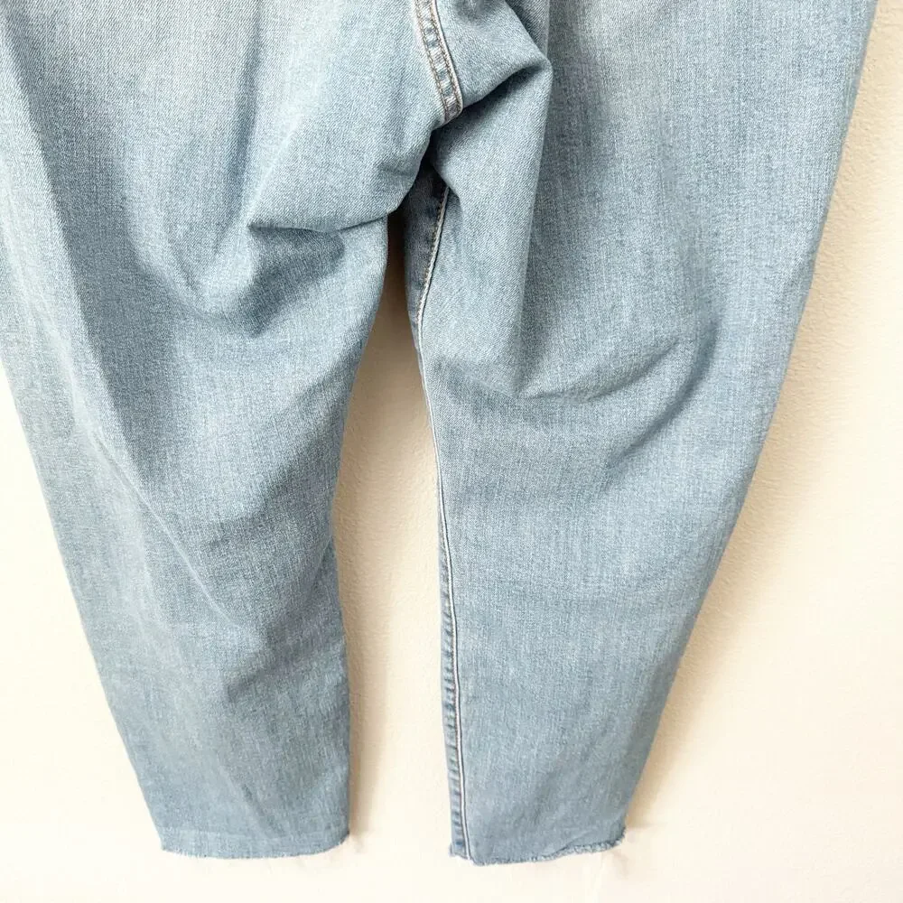 Levis amazing pair